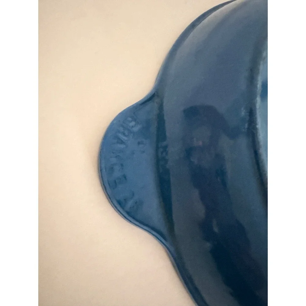 Le Creuset Marseille Blue Enameled Cast Iron Skillet Fry Pan Double Spout 26cm